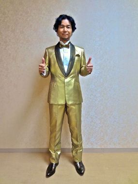 親指は「いいね！」 DREAMS COME TRUE