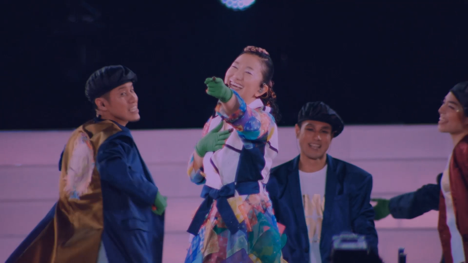 『史上最強の移動遊園地 DREAMS COME TRUE WONDERLAND 2019』より「うれしい！たのしい！大好き！」の映像が